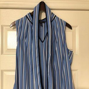 White House Black Market short sleeve blouse